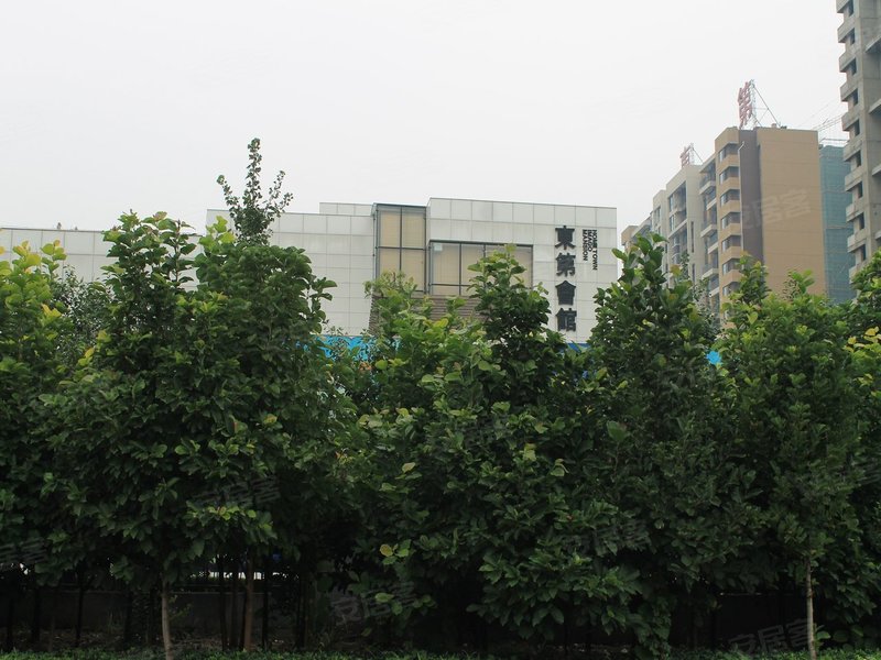 唐冶新区楼盘最新动态与小巷深处的独特风景揭秘