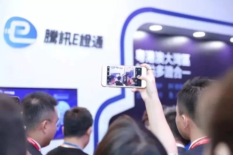 e合众最新版本，引领创新与变革的未来先锋