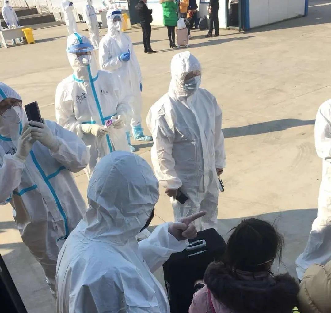 美国新冠疫情最新动态与探索自然美景的内心之旅